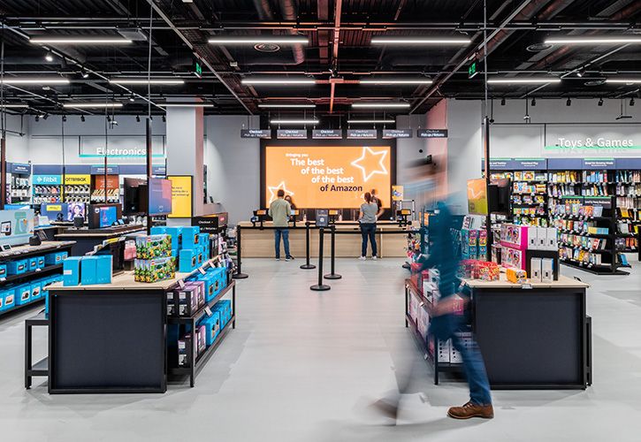 Amazon 4 Star Bluewater Full Store Shot