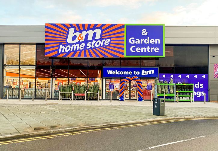 B&M Hanley 749-bandm-festival-park-store-16