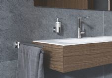 GROHE Allure basin mixer and soap dispenser in Chrome