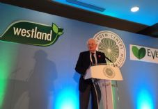 GCA Honorary Member, Peter Seabrook, who died last Friday, speaking at the 2019 GCA Conference.