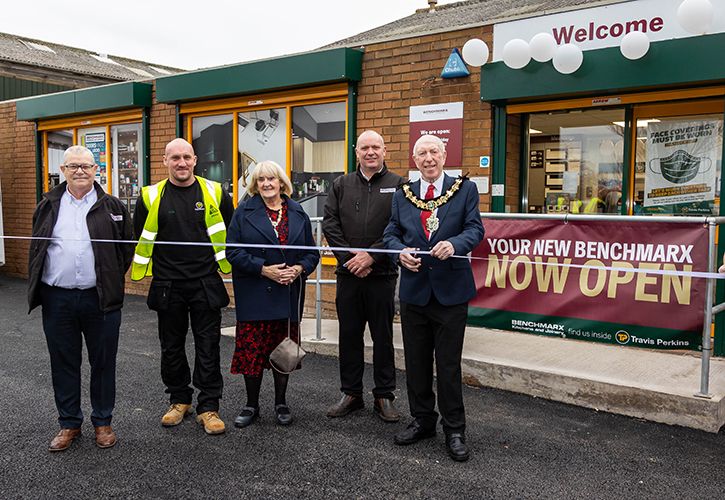 Benchmarx have opened a new store in Hoylake in the existing Travis Perkins, Wirral store