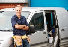 monkeybusinessimages Tradesman van iStock-459118647