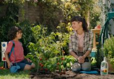 Miracle_Gro_Stills_6_UK