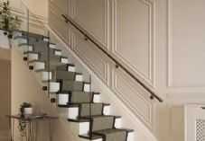 Rothley wooden stair handrail KEAB3600