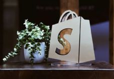 Shopify glass sign