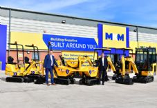 Lee Armsby BDM for Hire at MKM, Steve Smith JCB Sales Director UK & ROI