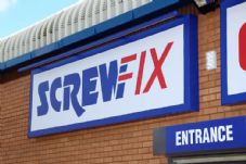 Screwfix New Sign
