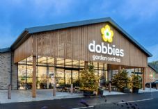 Dobbies Tewkesbury - exterior 725