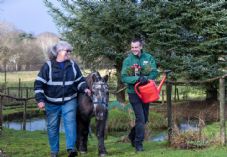 Lynda McKeeman RDA Glasgow, Ambassador Smudge and Greg Duns