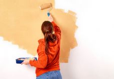 Valeriia Sivakova iStock-1362728871 female painting