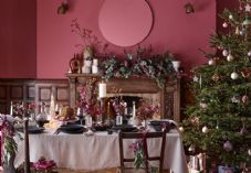 Dobbies Cosy Christmas dining and barware