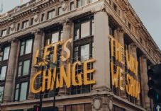 Alena Kravchenko iStockphotodotcom1293611820 Selfridges Let's change the way we shop
