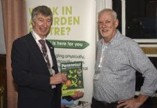 PPhil Swainston from Perennial with GCA CEO Peter Burks at the GCA 2023 conference