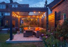 Best of Houzz 2024 Designer Simon Orchard Garden Design