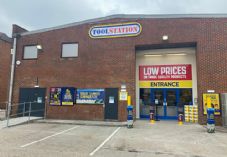 New Malden Store Front 725