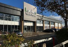 Leekes store and sign