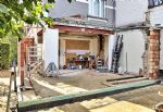 CapturePB / shutterstock / 570104224