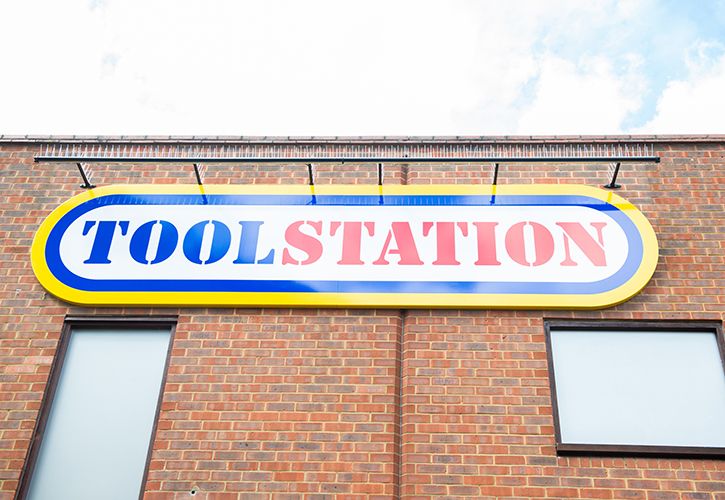 Toolstation sign and windows (corporate)