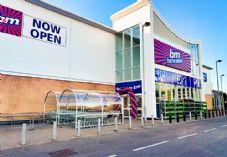 909 BM Stores Portishead