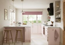 Wickes - Ohio dusky pink kitchen
