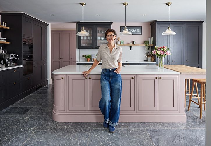 Emma Willis - Howdens