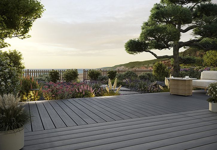 Credit: Trex composite decking Transcend Tropicals in Island Mist