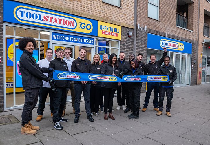 Toolstation GO staff