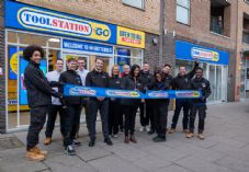 Toolstation GO staff
