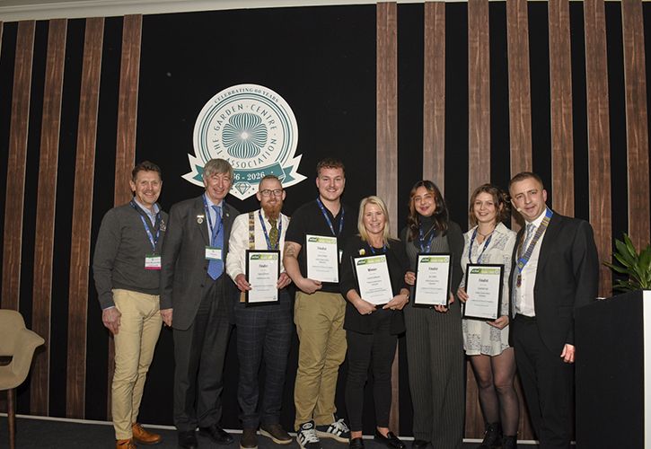 Westland Horticulture-sponsored GCA Rising Stars finalists and winner Louise Lockwood (centre)