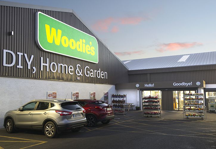 Woodie's store dusk (corporate)