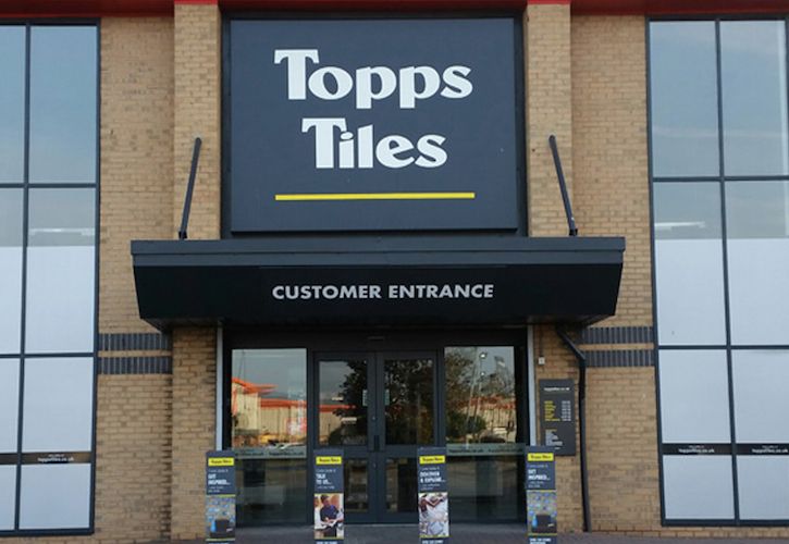 Topps Tiles store front