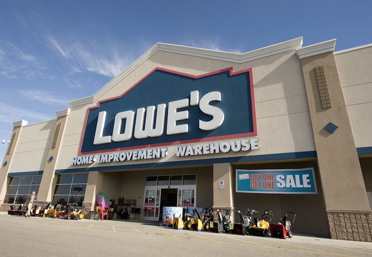 Lowe's store front good
