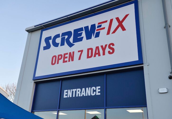 Screw fix store sign