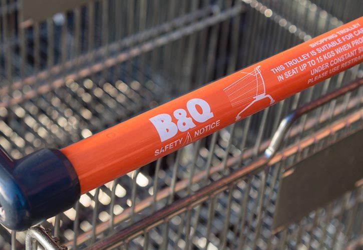 B&Q trolley 725 x 500