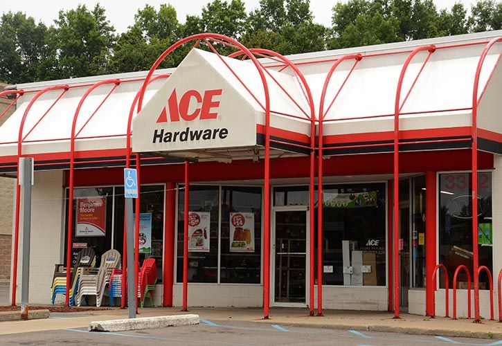 Ace Hardware - requires credit - shutterstock_213006088 725 x 500.jpg