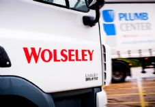 Wolseley lorry left and Plumb Center 725 x 500.jpg