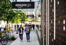 Amazon Go First Store 725 x 500.jpg