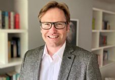 CMO Stores Alan Edmondson