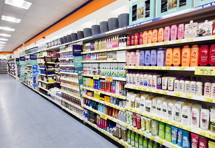 /live/news/wysiwyg/013 bmstores berwick refit shelving.jpg