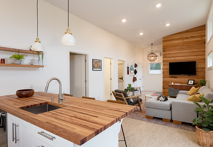 /live/news/wysiwyg/5 Interesting wall coverings Credit Jesse Young Copyright Houzz.jpg
