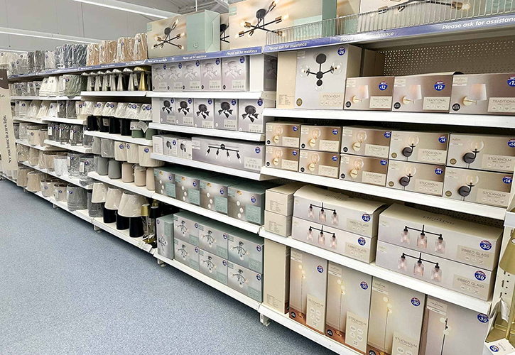 /live/news/wysiwyg/578 bmstores llandudno lighting.jpg