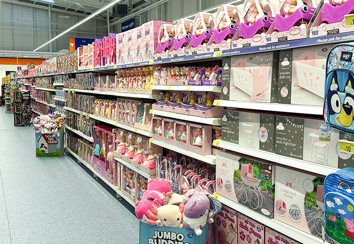 /live/news/wysiwyg/911 bmstores antrim interior 4.jpg