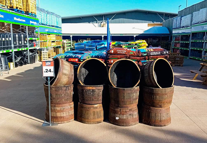 /live/news/wysiwyg/921 bmstores stamford garden centre 2.jpg