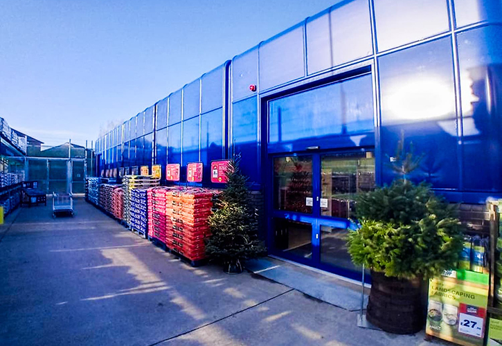 /live/news/wysiwyg/925 BM Hessle opening 4.jpg