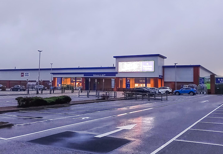 /live/news/wysiwyg/931 BM Peterhead store image.jpg