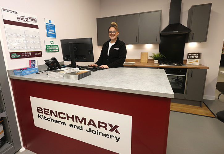 /live/news/wysiwyg/Benchmarx Swansea team member.jpg