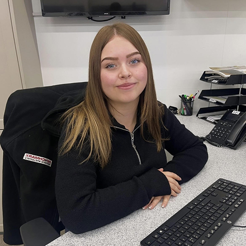 /live/news/wysiwyg/Benchmarx apprentice 2026.jpg