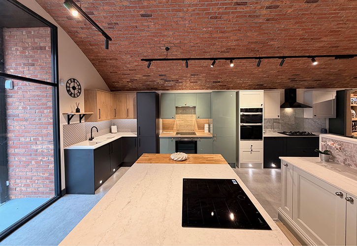 /live/news/wysiwyg/Howdens Waterloo interior Picture2 725.jpg