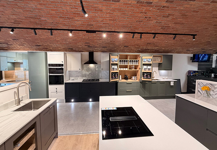 /live/news/wysiwyg/Howdens Waterloo interior Picture3 725.jpg