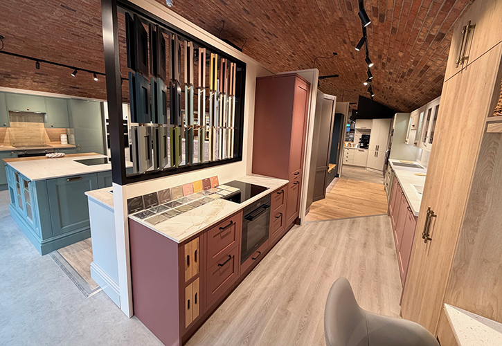 /live/news/wysiwyg/Howdens Waterloo interior Picture6 725.jpg